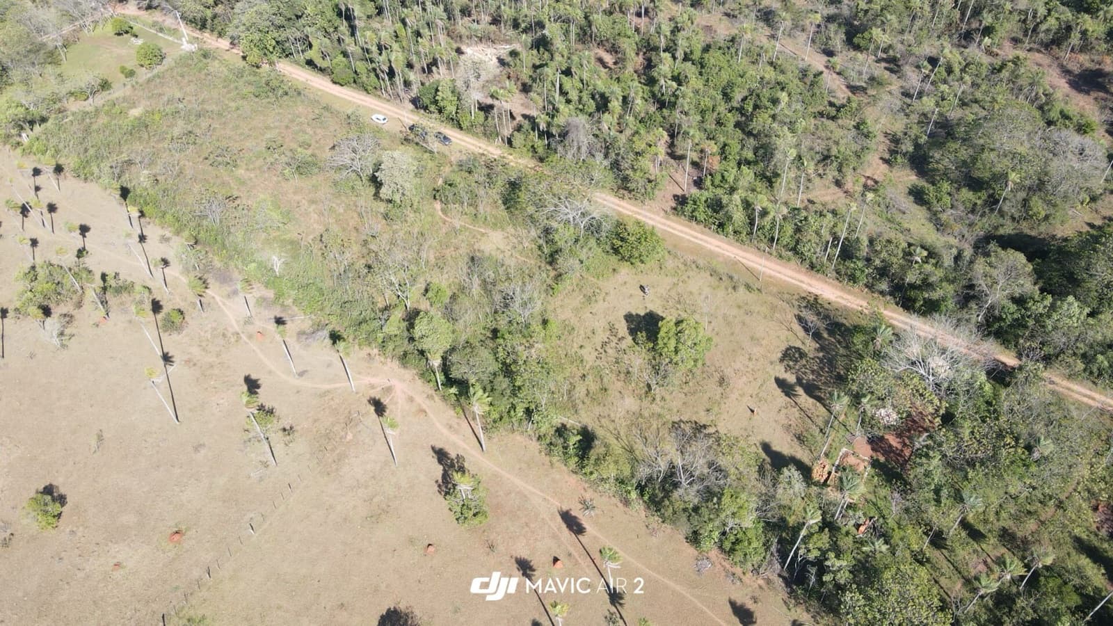 Ebenes Baugrundstück mit 7.534 m² nahe dem Asphalt – Nueva Colombia