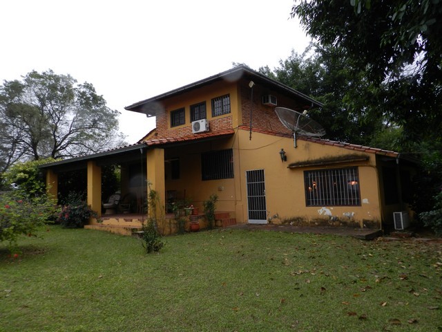 Haus mit Seeblick in Aregua