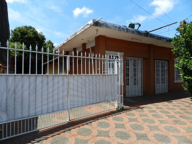 Haus in Asuncion, im Gebiet Fernando De La Mora, nahe der Av. Eusebio Ayala