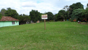 Grundstück in Paraguarí