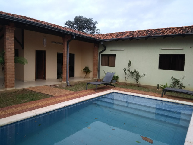 Einfamilienhaus mit Pool in Altos