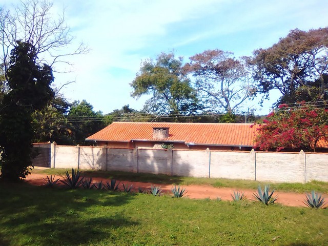 1,3 ha. Paradies mit Haus, in Paraguari.