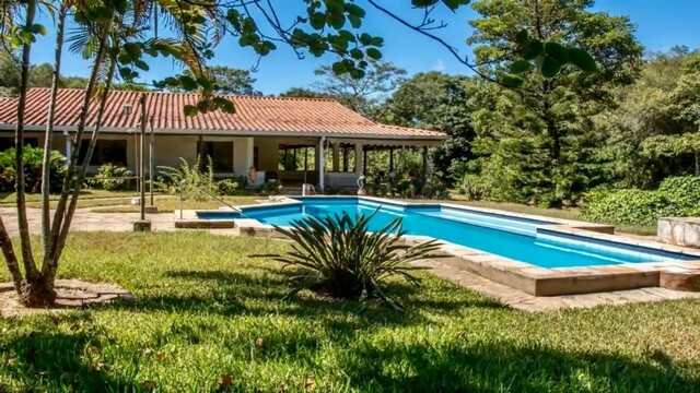 Schönes Anwesen zwischen San Bernardino und Altos mit 7500 m2