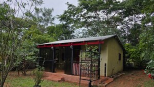 Günstiges Haus in Aregua