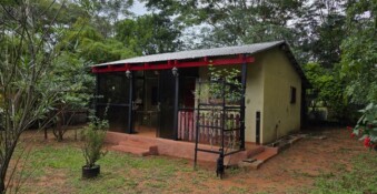 Günstiges Haus in Aregua